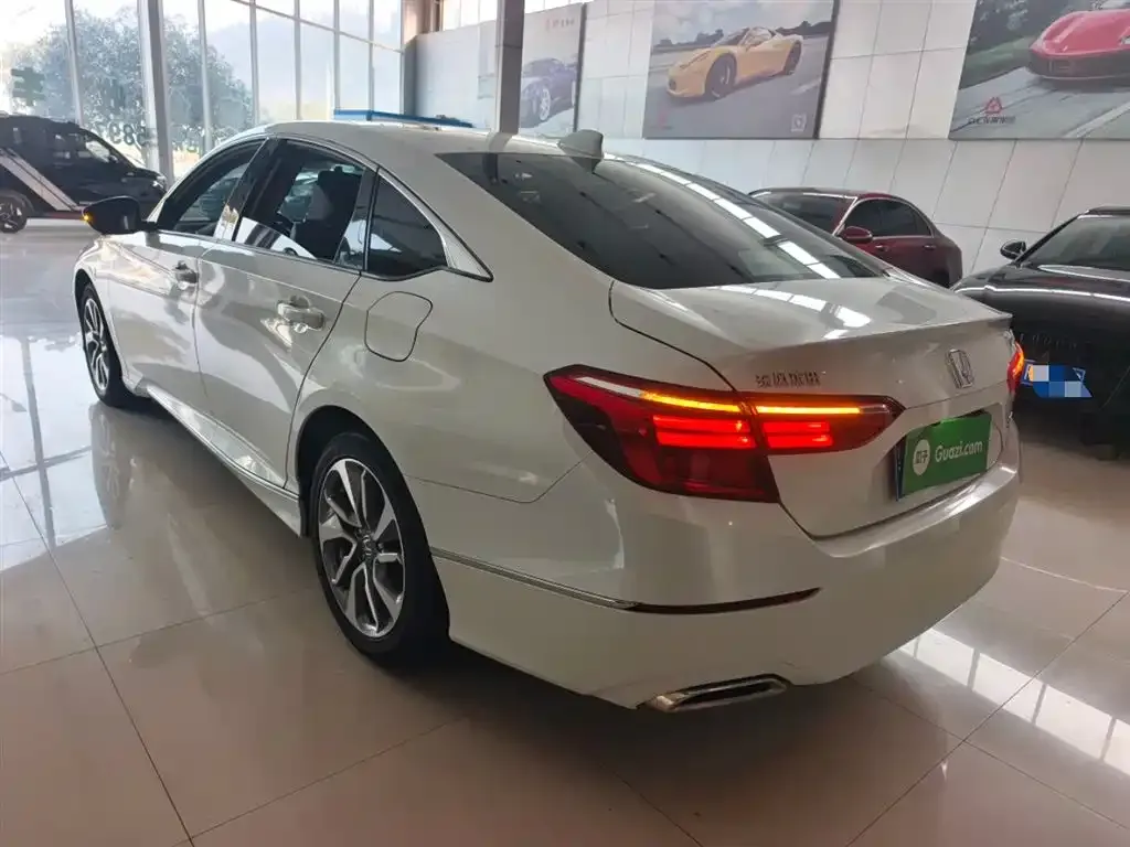 Honda Inspire 2021 из CN, фото 8