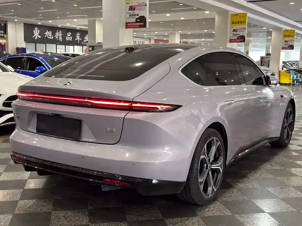 NIO ET5 2025 из CN, фото 8