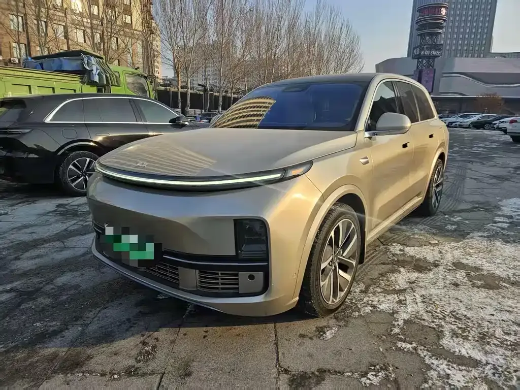 Li Auto L8 2023 из CN, фото 1