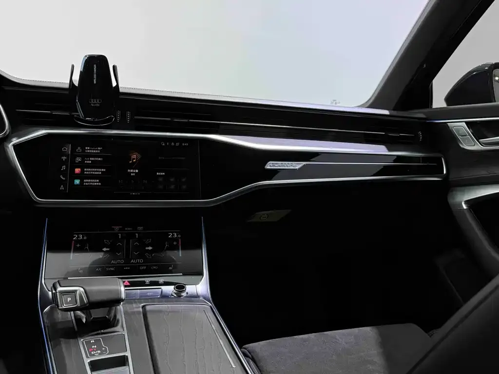 Audi A6L 2024 из CN, фото 6