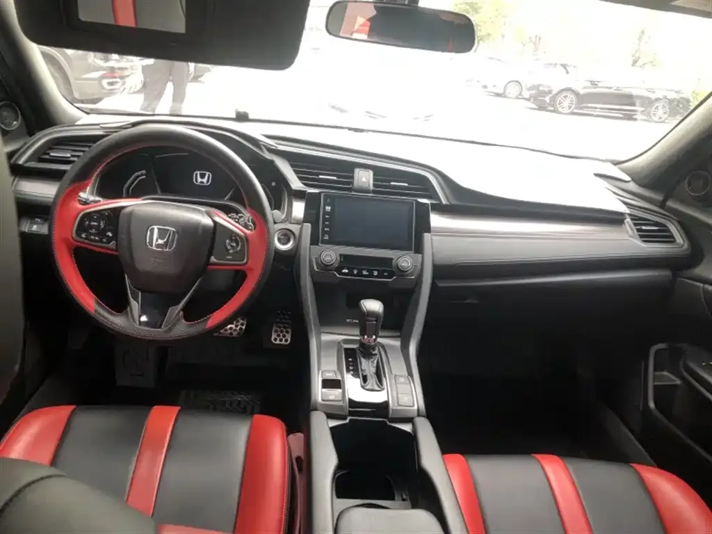 Honda Civic 2021 из CN, фото 2