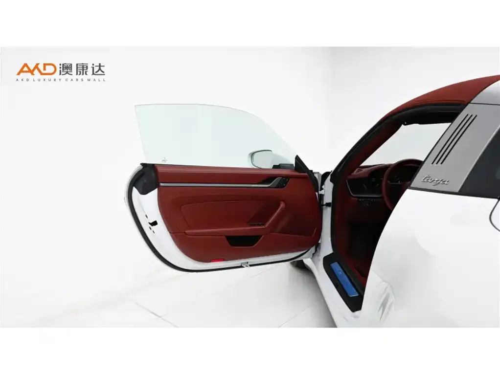 Porsche 911 2023 из CN, фото 6