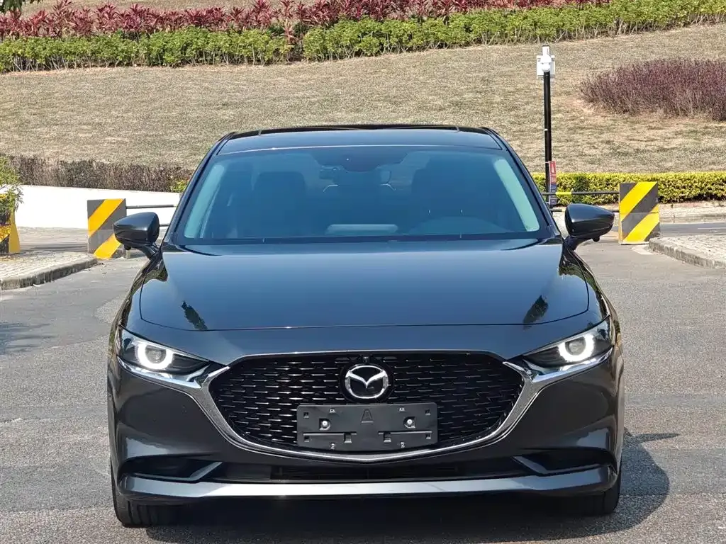 Mazda 3 Axela 2022 из CN, фото 9