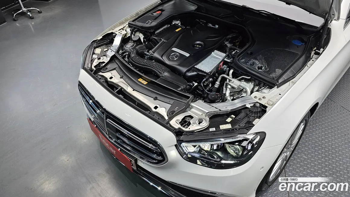 Mercedes-Benz E-Class 2023 из KR, фото 9