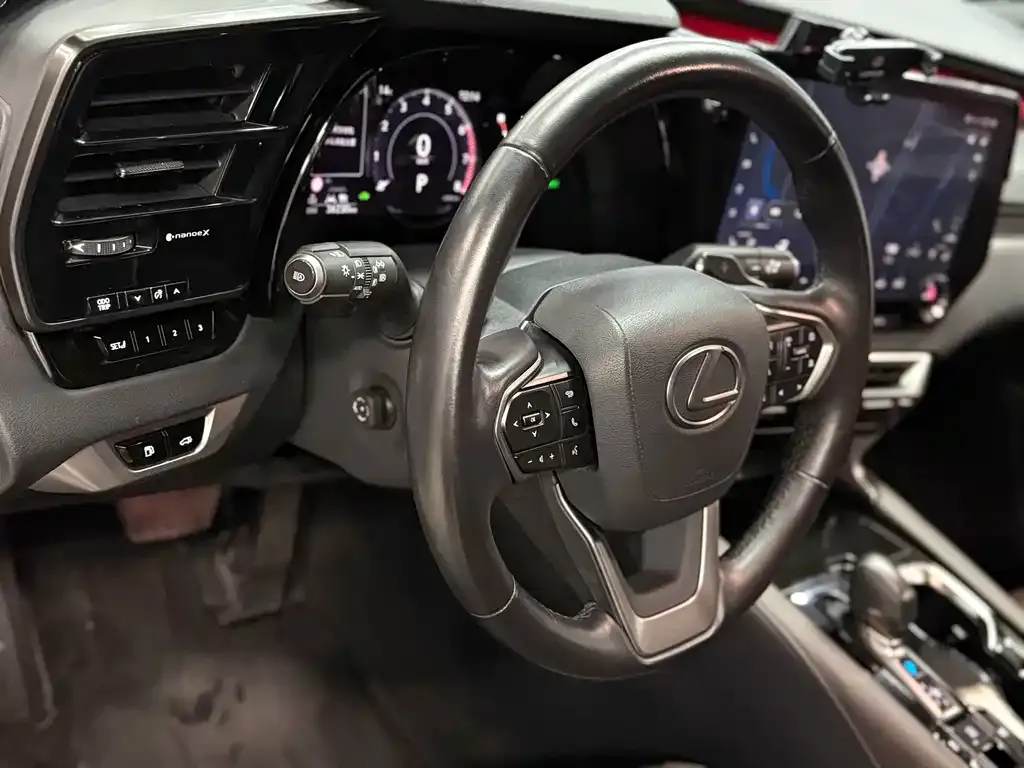 Lexus RX 2023 из CN, фото 2