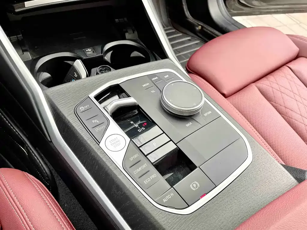 BMW 3 Series 2023 из CN, фото 9