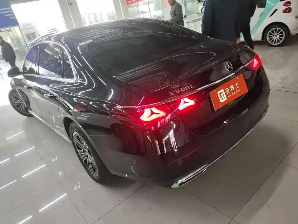 Mercedes-Benz E-Class 2025 из CN, фото 3