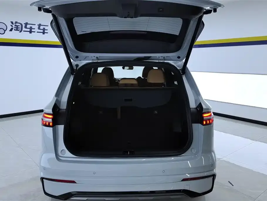 Geely Xingyue L EREV 2023 из CN, фото 7