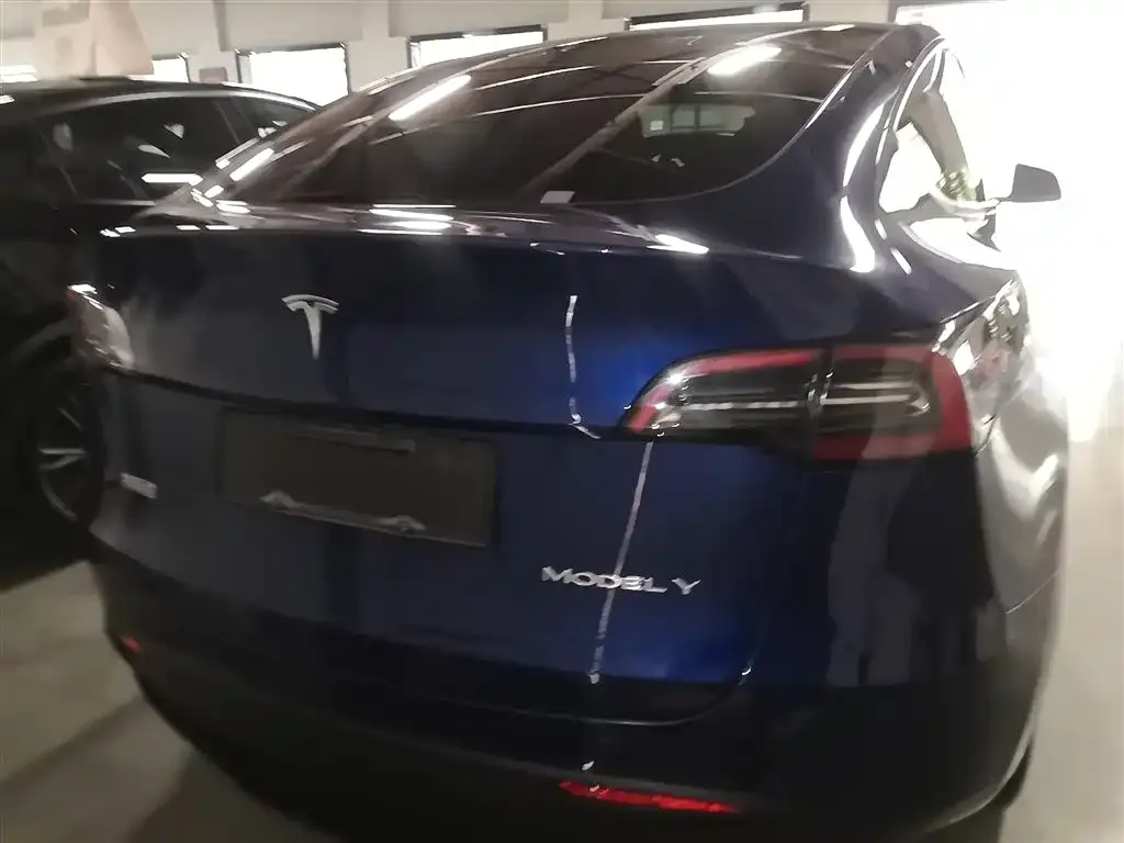 Tesla Model Y 2024 из CN, фото 4