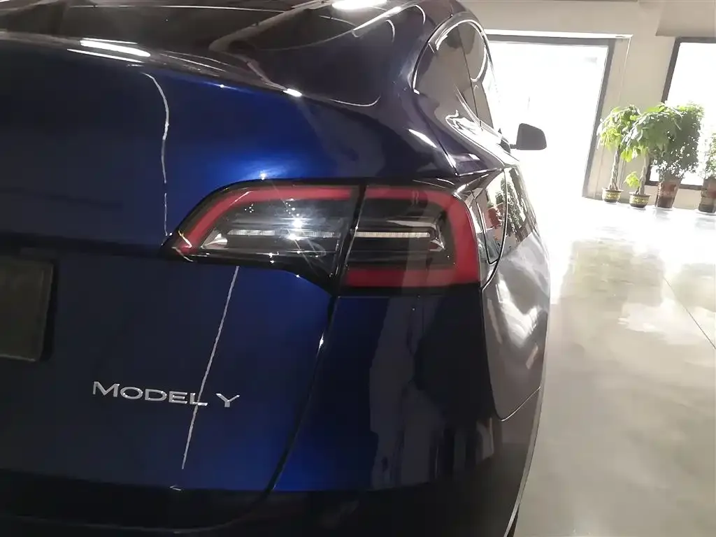 Tesla Model Y 2024 из CN, фото 10