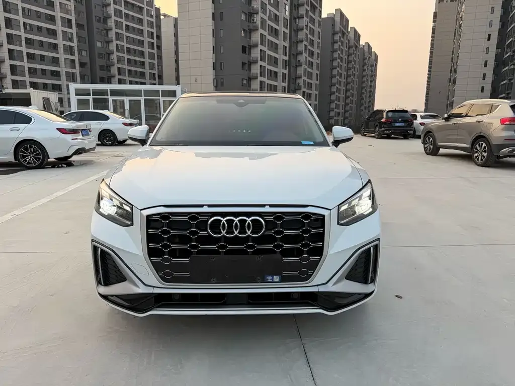 Audi Q2L 2022 из CN, фото 4