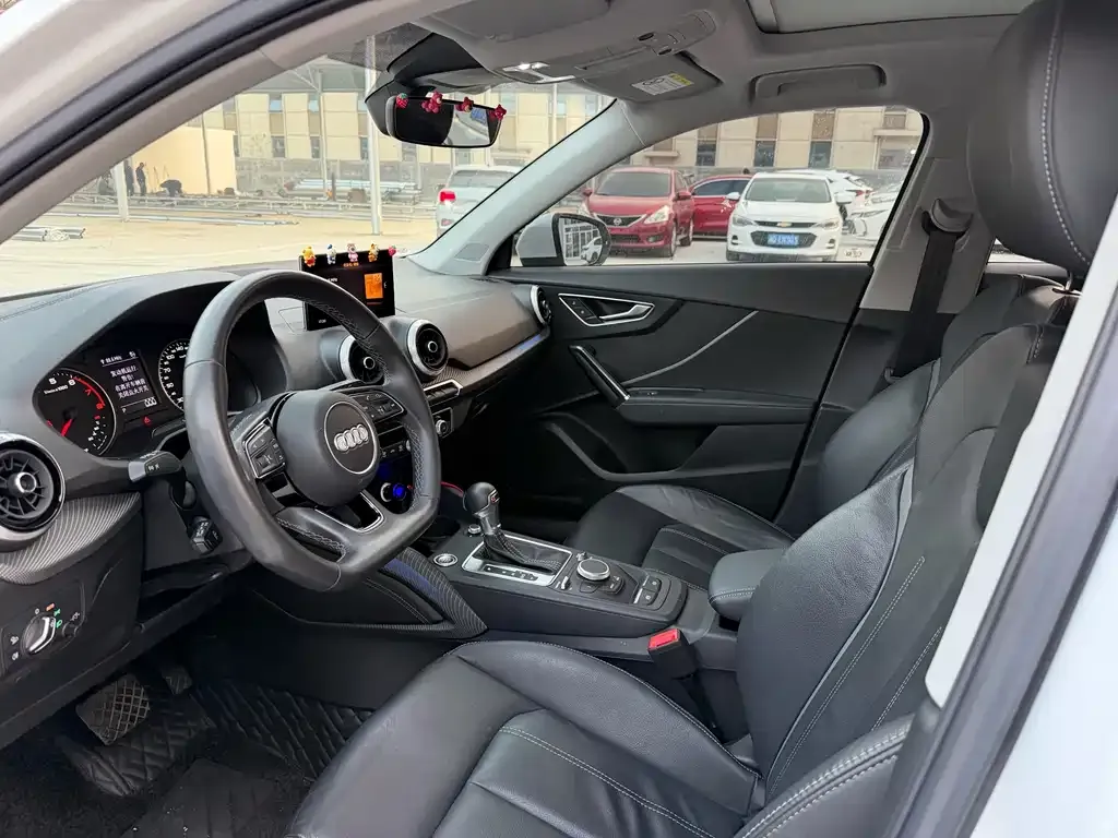 Audi Q2L 2022 из CN, фото 7