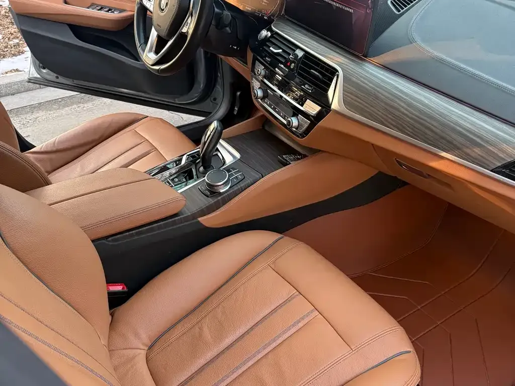BMW 6 Series GT — фото 2