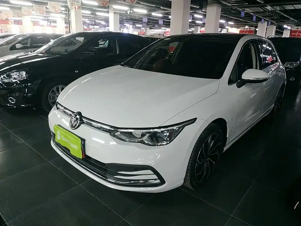 Volkswagen Golf 2022 из CN, фото 1