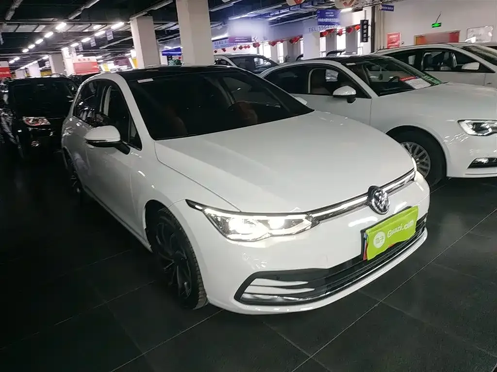Volkswagen Golf 2022 из CN, фото 3
