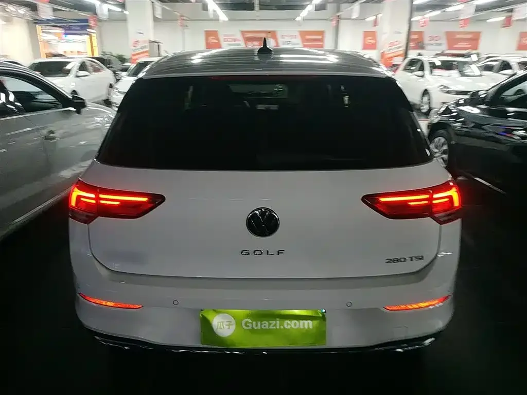 Volkswagen Golf 2022 из CN, фото 2