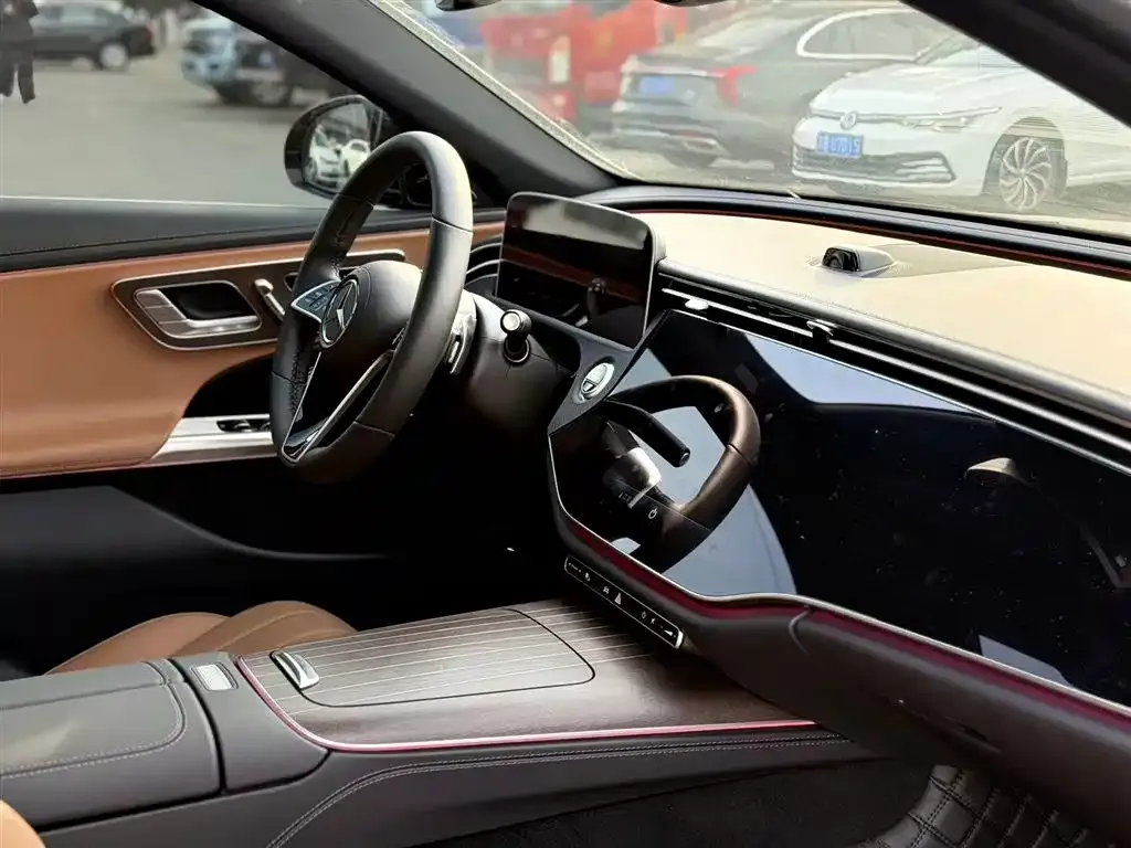 Mercedes-Benz E-Class 2025 из CN, фото 5