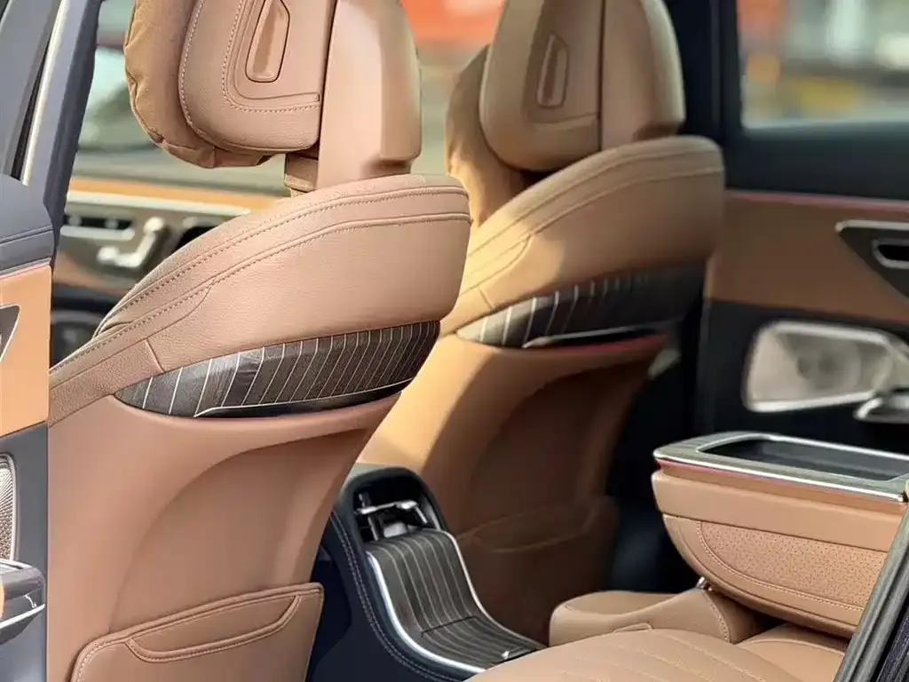 Mercedes-Benz E-Class 2025 из CN, фото 3
