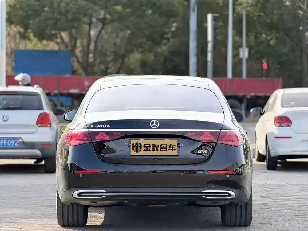 Mercedes-Benz E-Class 2025 из CN, фото 8