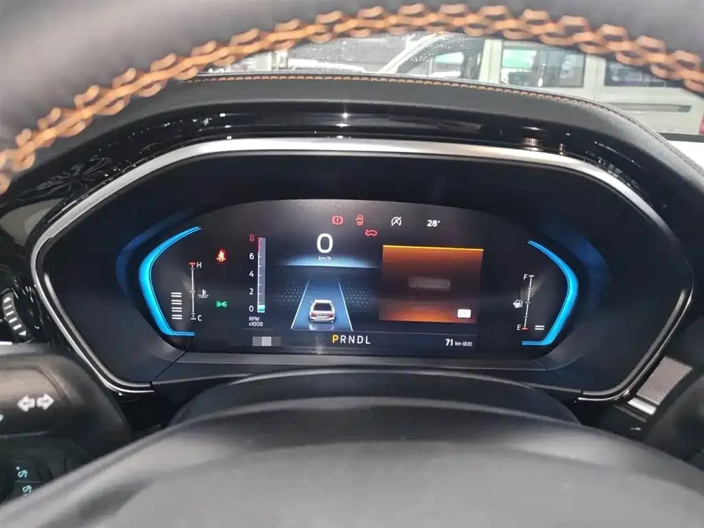 Ford Focus 2022 из CN, фото 5
