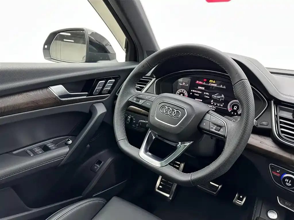 Audi Q5L 2025 из CN, фото 10