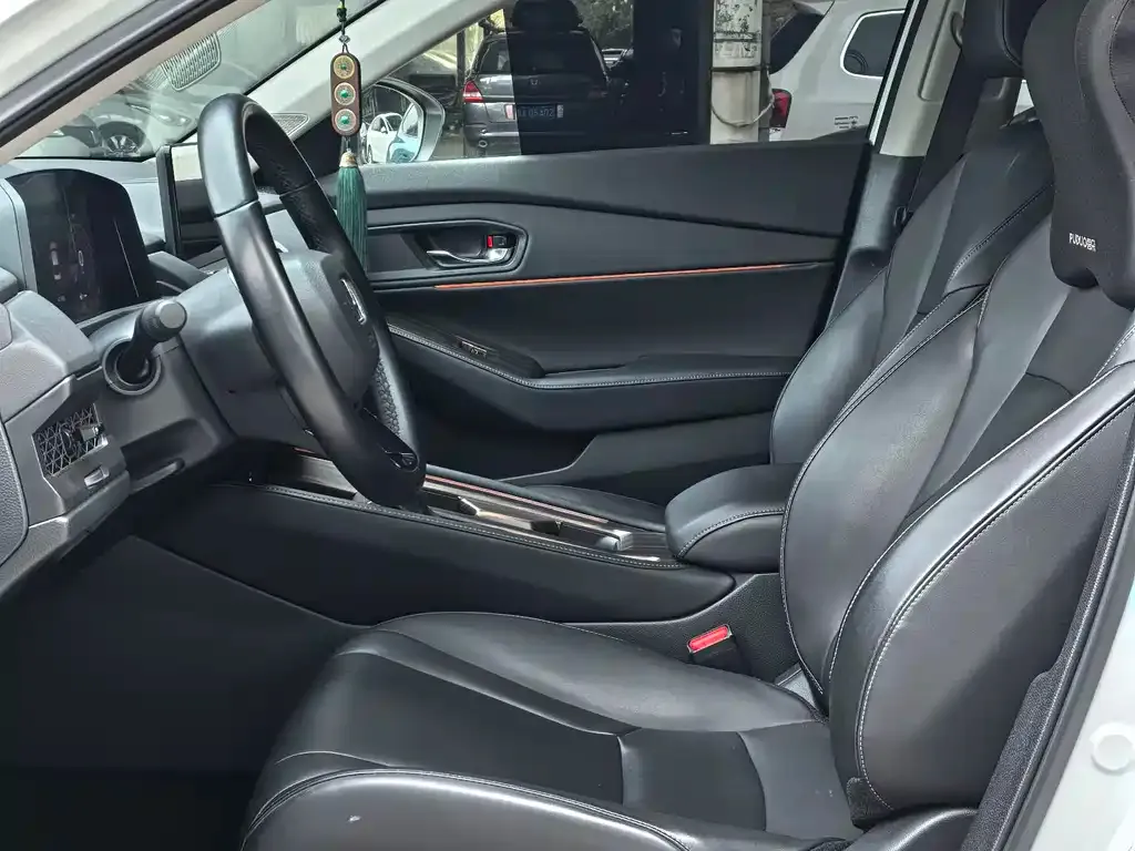 Honda Accord 2023 из CN, фото 10