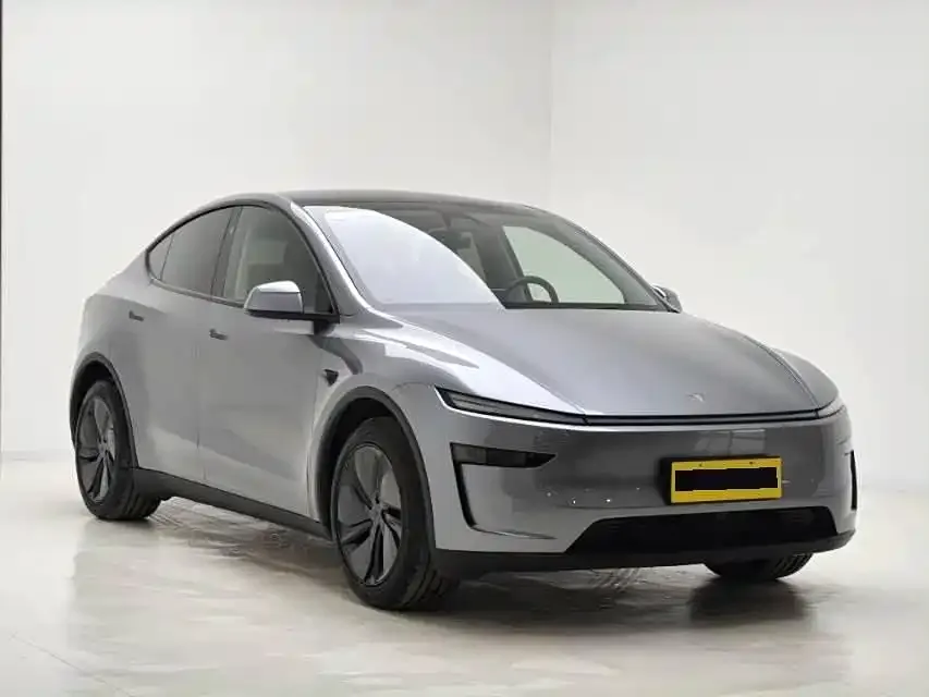 Tesla Model Y 2025 из CN, фото 6