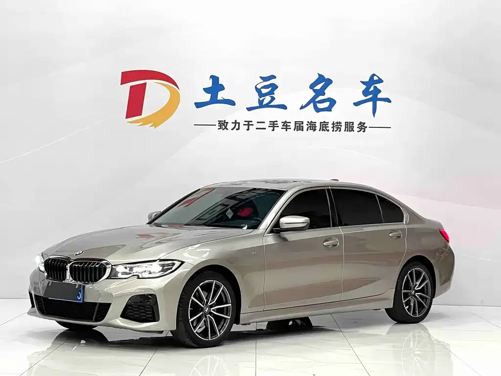 BMW 3 Series 2021 из CN, фото 1