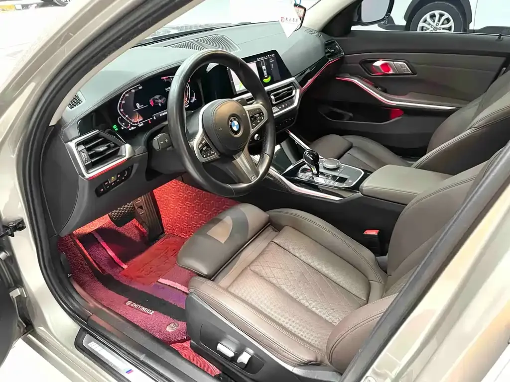 BMW 3 Series 2021 из CN, фото 6