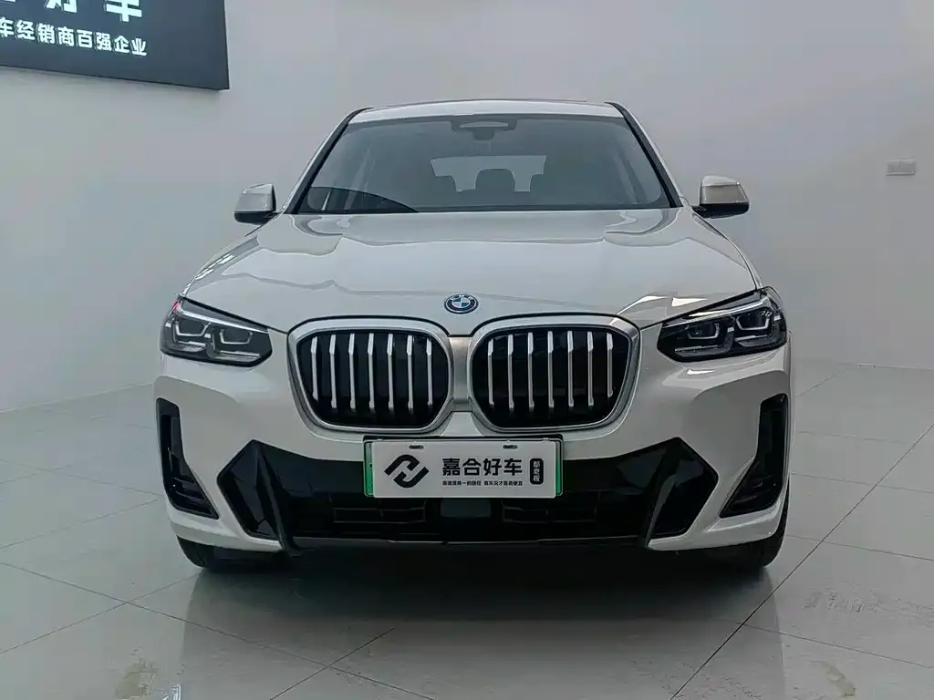 BMW iX3 2025 из CN, фото 7