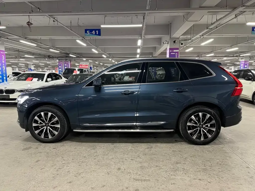 Volvo XC60 — фото 4