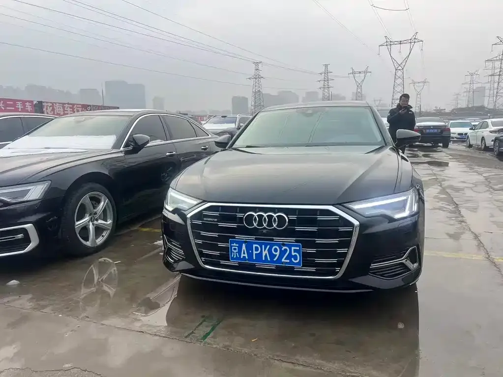 Audi A6L 2023 из CN, фото 6