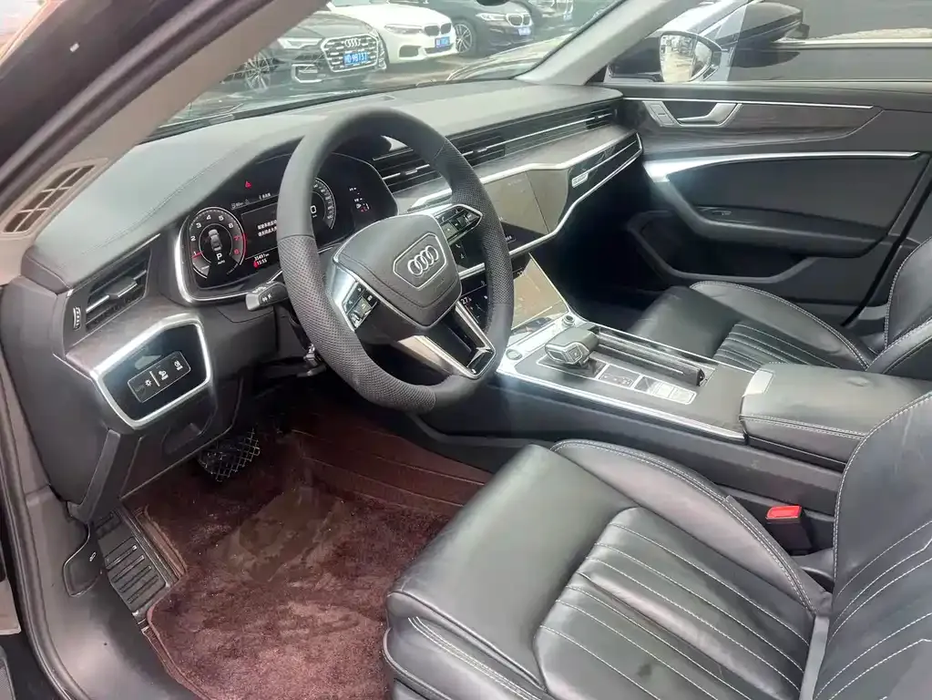 Audi A6L 2023 из CN, фото 5