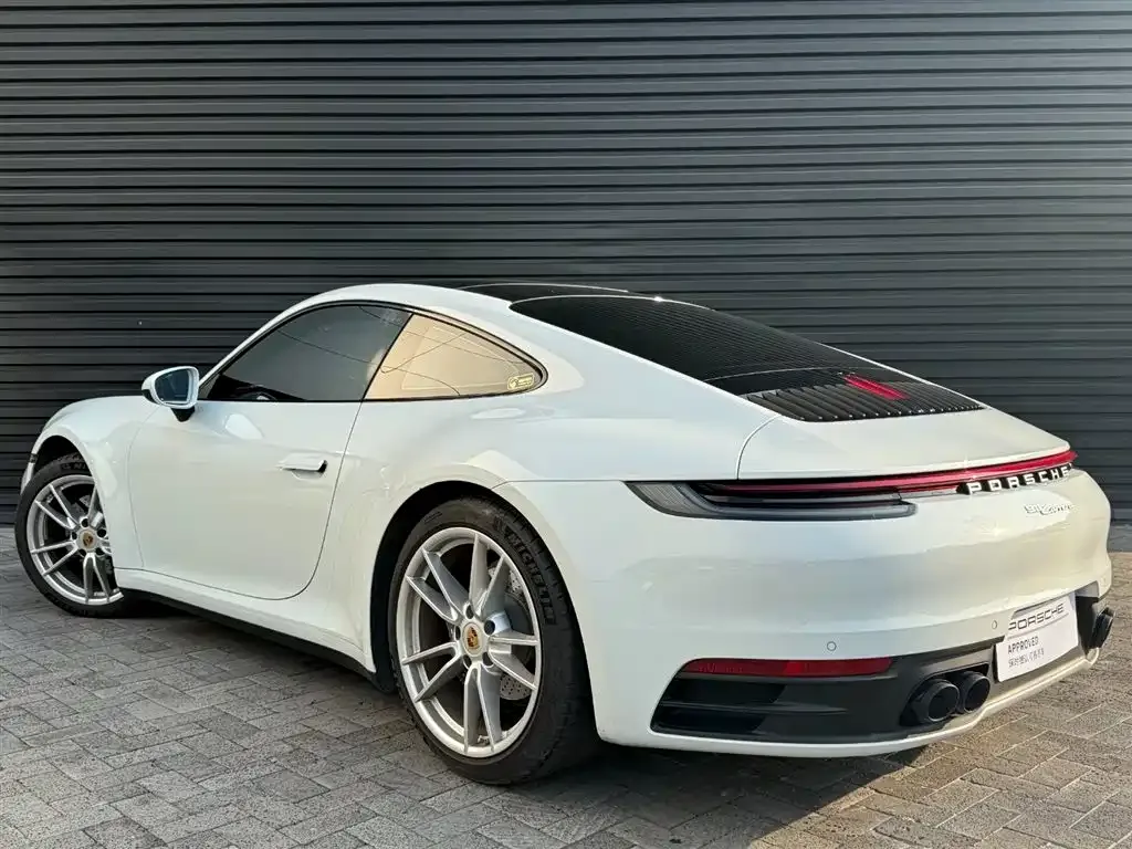 Porsche 911 — фото 7