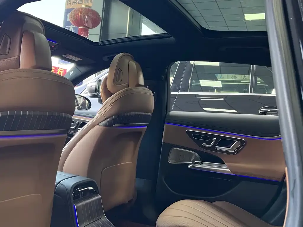Mercedes-Benz E-Class 2024 из CN, фото 9