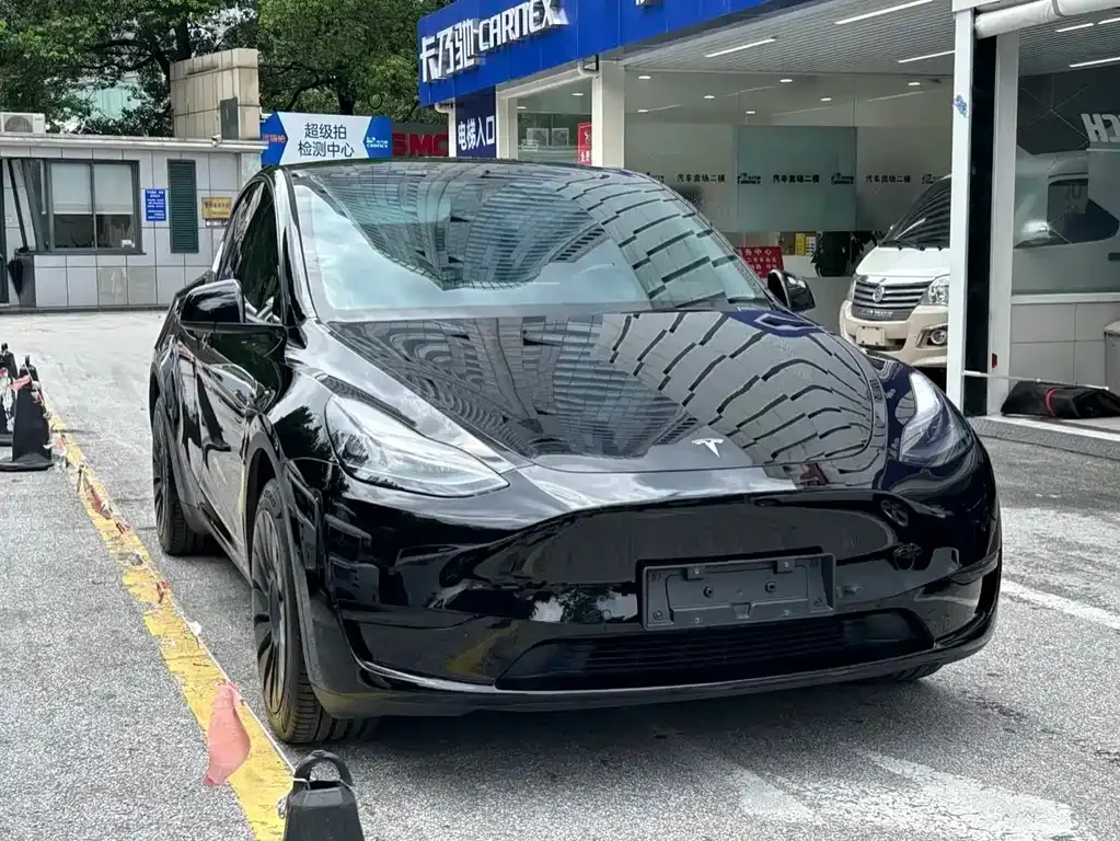 Tesla Model Y 2022 из CN, фото 5