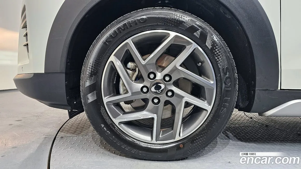 KG Mobility (Ssangyong) TIBOLI 2025 из KR, фото 6