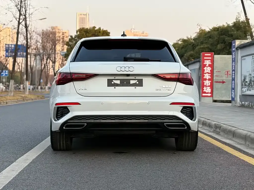 Audi A3 2022 из CN, фото 4
