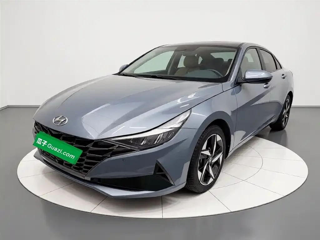 Hyundai Elantra 2022 из CN, фото 1