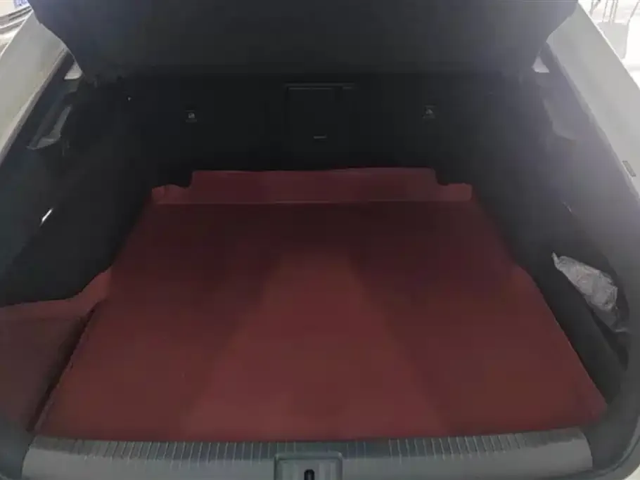 Volkswagen CC 2024 из CN, фото 3
