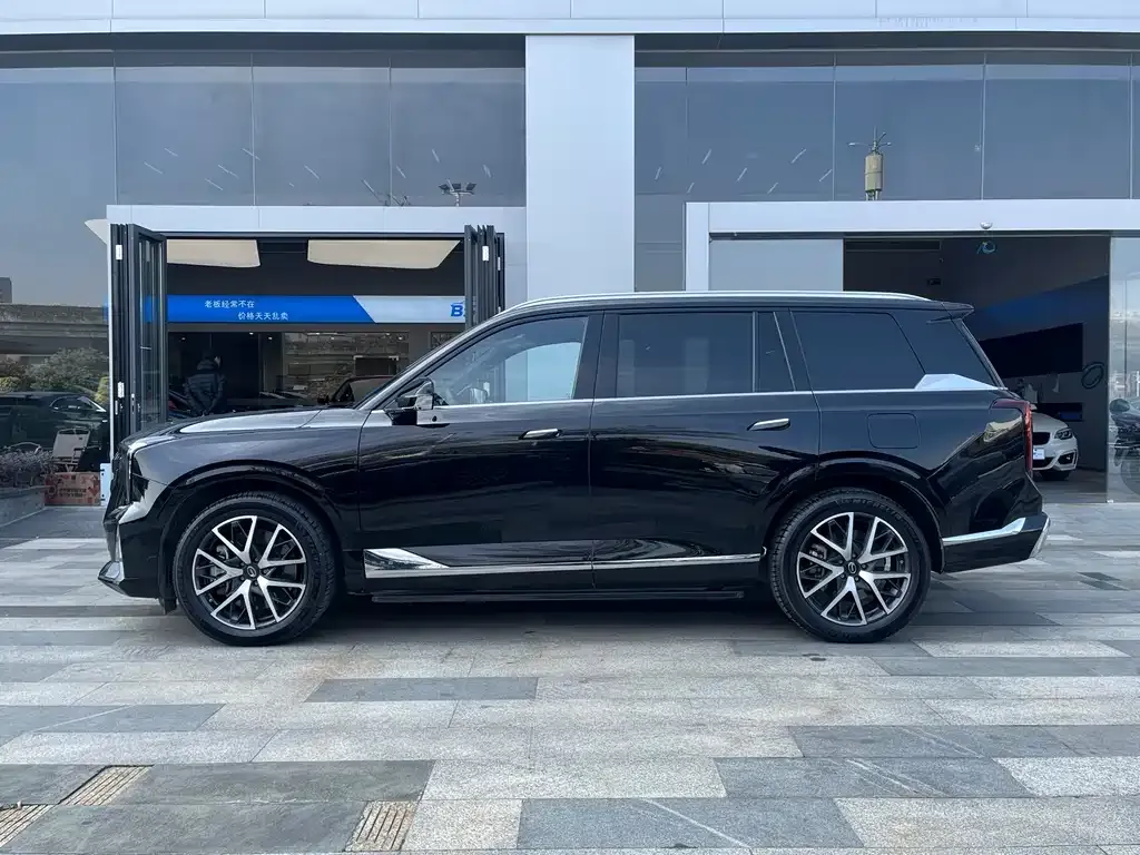 GAC Motor Trumpchi ES9 — фото 3