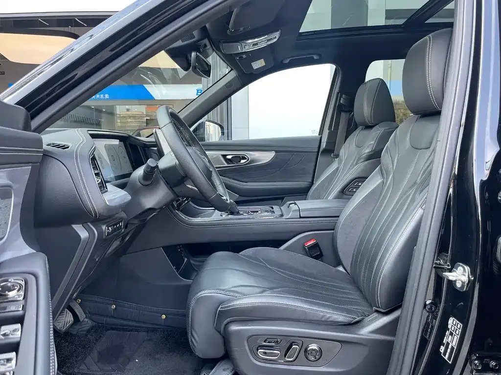 GAC Motor Trumpchi ES9 — фото 8