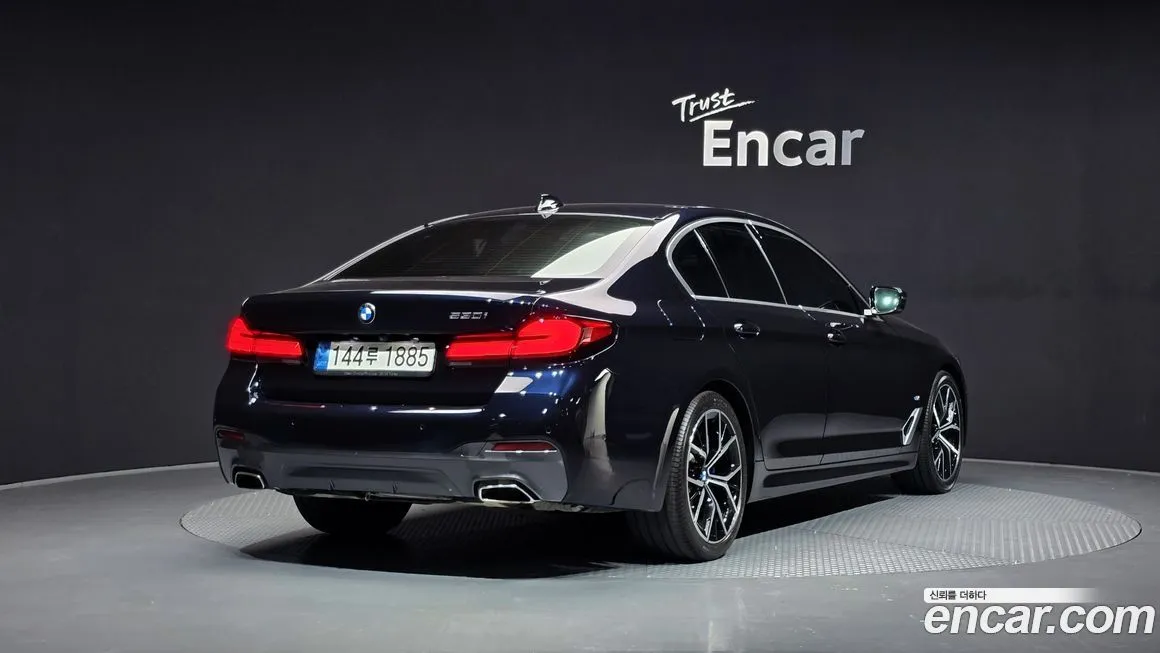 BMW 5-Series 2022 из KR, фото 3