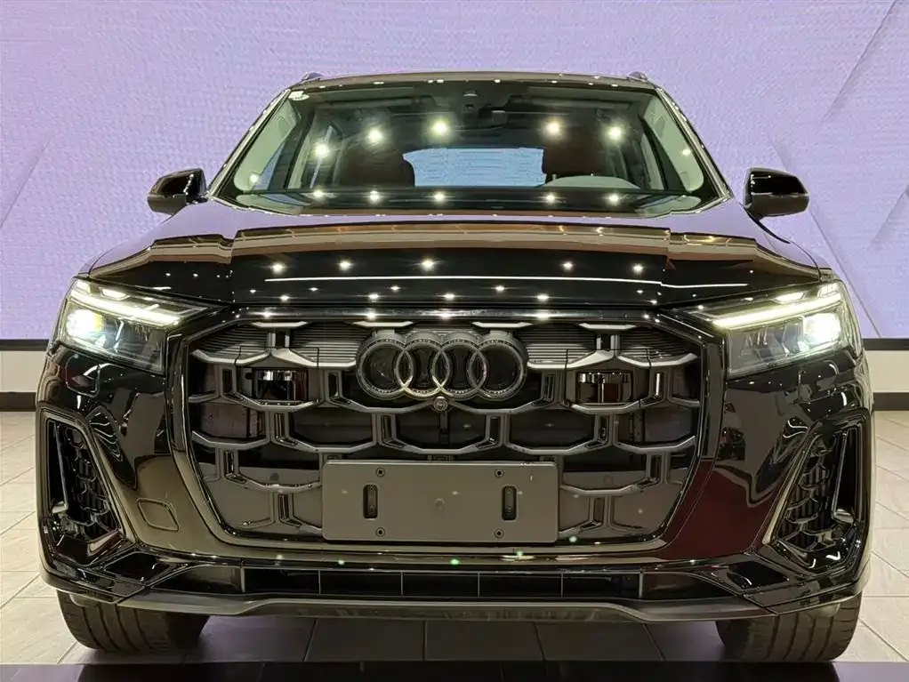 Audi Q7 2026 из CN, фото 3