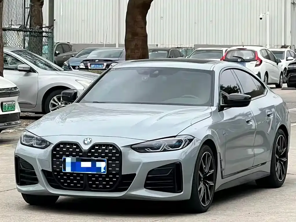 BMW 4 Series 2022 из CN, фото 1