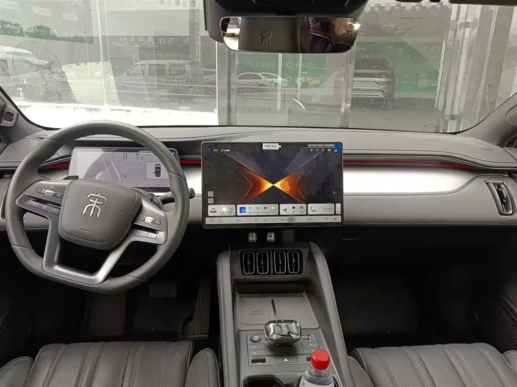 BYD L EV 2025 из CN, фото 8