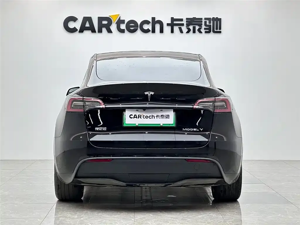 Tesla Model Y 2024 из CN, фото 8