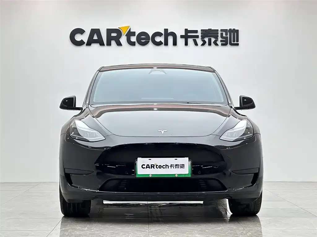 Tesla Model Y 2024 из CN, фото 3