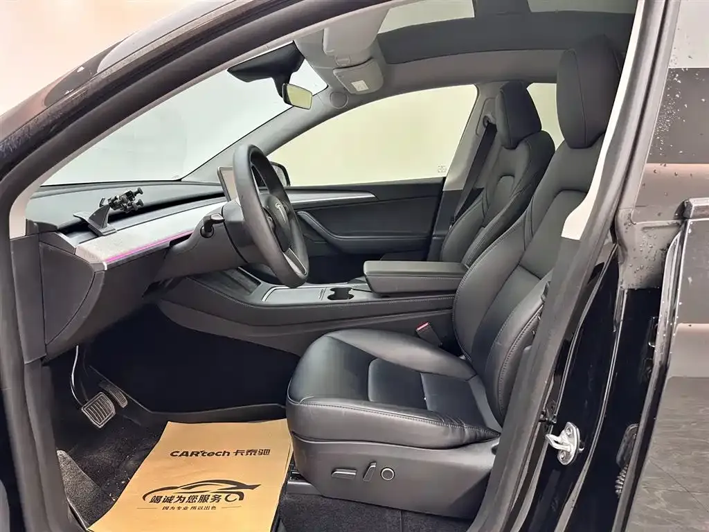 Tesla Model Y 2024 из CN, фото 4