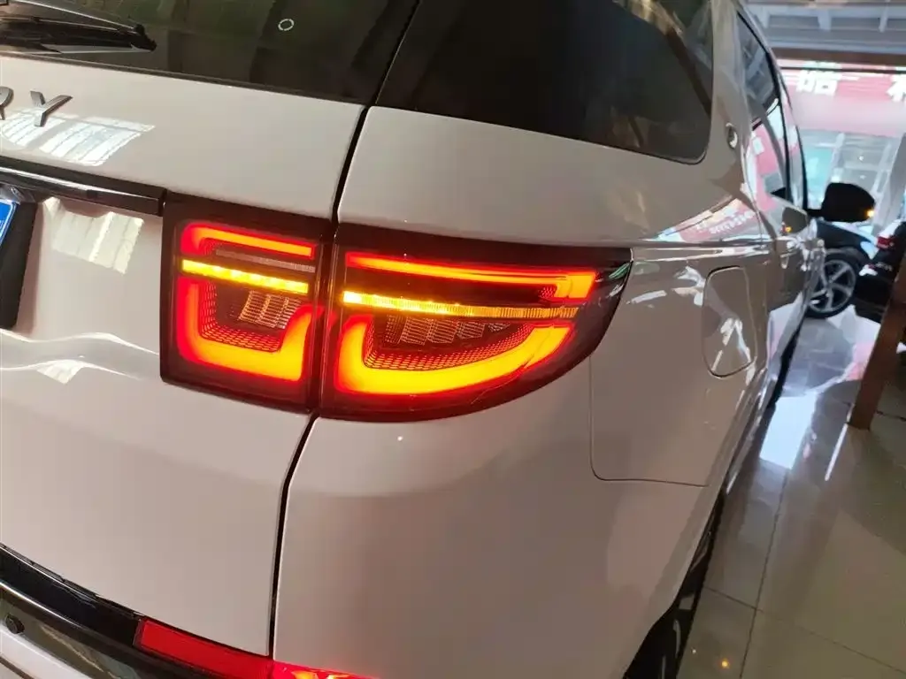 Land Rover Discovery Sport 2023 из CN, фото 9